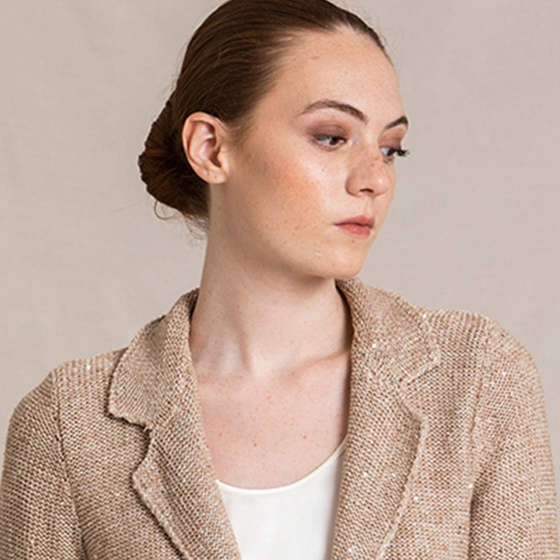 Amina Rubinacci brand hero 1080x1080.jpg