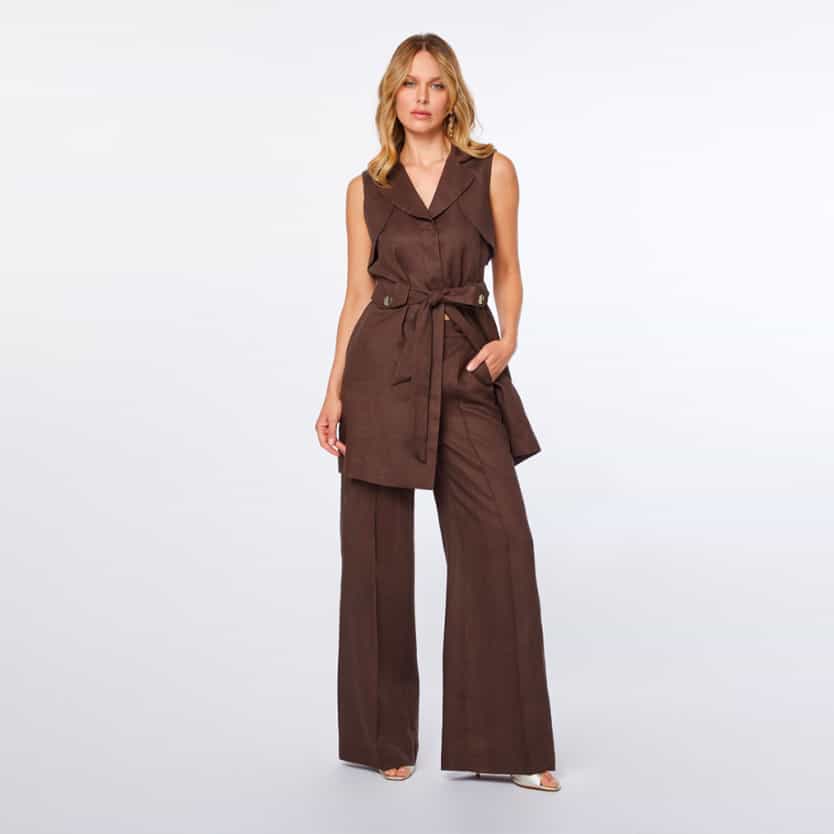 Blumarine spotlight carousel block 1080x1080 2.jpg