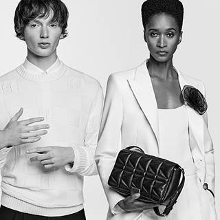 *lors d'un achat supérieur à 300 €, 20 % pour un montant de 200 € - hors offres/promotions et IKON.