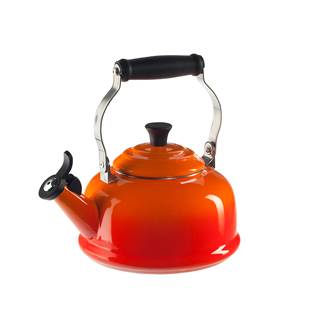 Classic kettle - enamelled steel, 1.6 litres, colour: stove red or black | Outlet price € 80,50